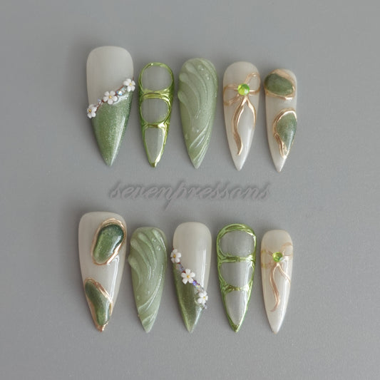 🪷 Whispering Grove 2510252