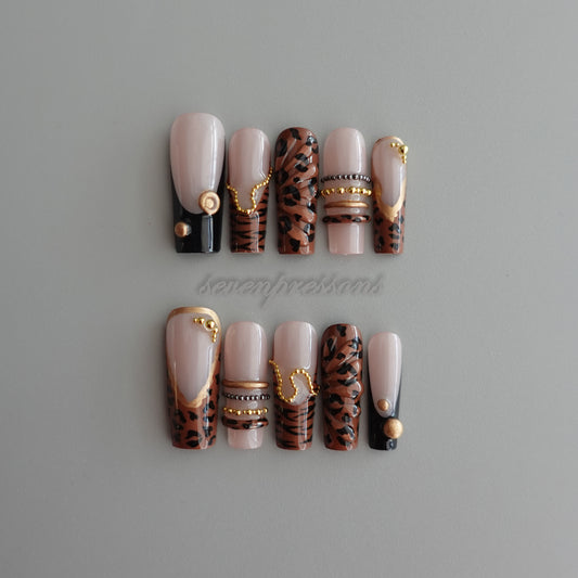 ✦ Gilded Wild Mirage 2512111