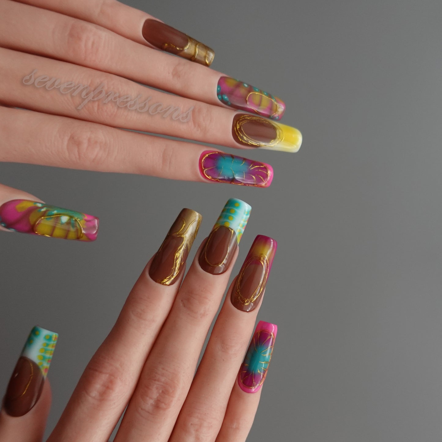 🌈 Chromatic Mirage 2512092