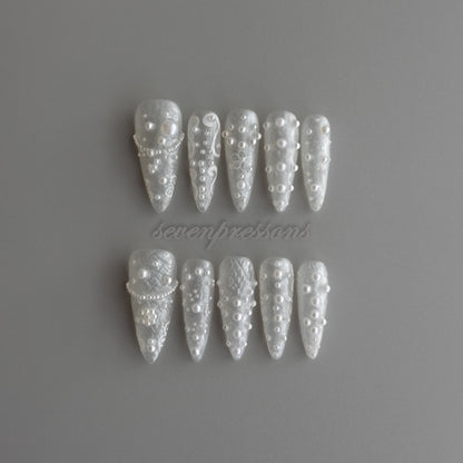 🤍 パール・フロスト・レヴェリー 2512363