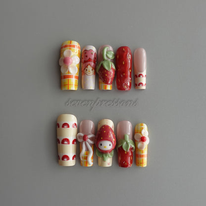 🍓 Strawberry Picnic Doll   2512240