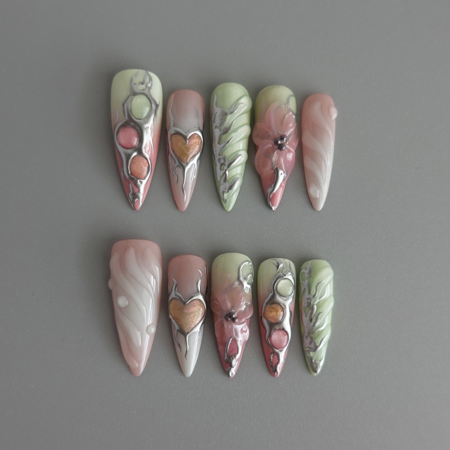 🌸 Molten Bloom  2510172