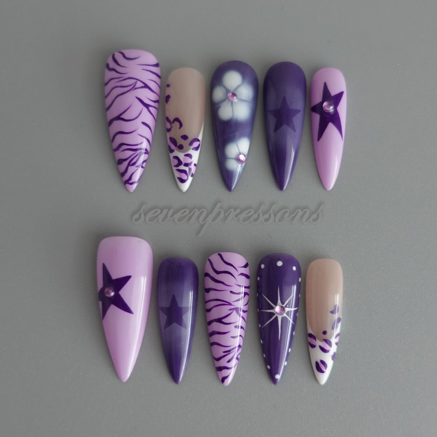 🌌 Starlit Stripes  2510238