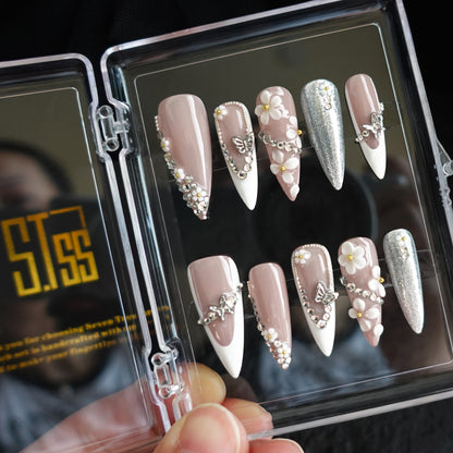 🕊️ Starlit Veil  2509295