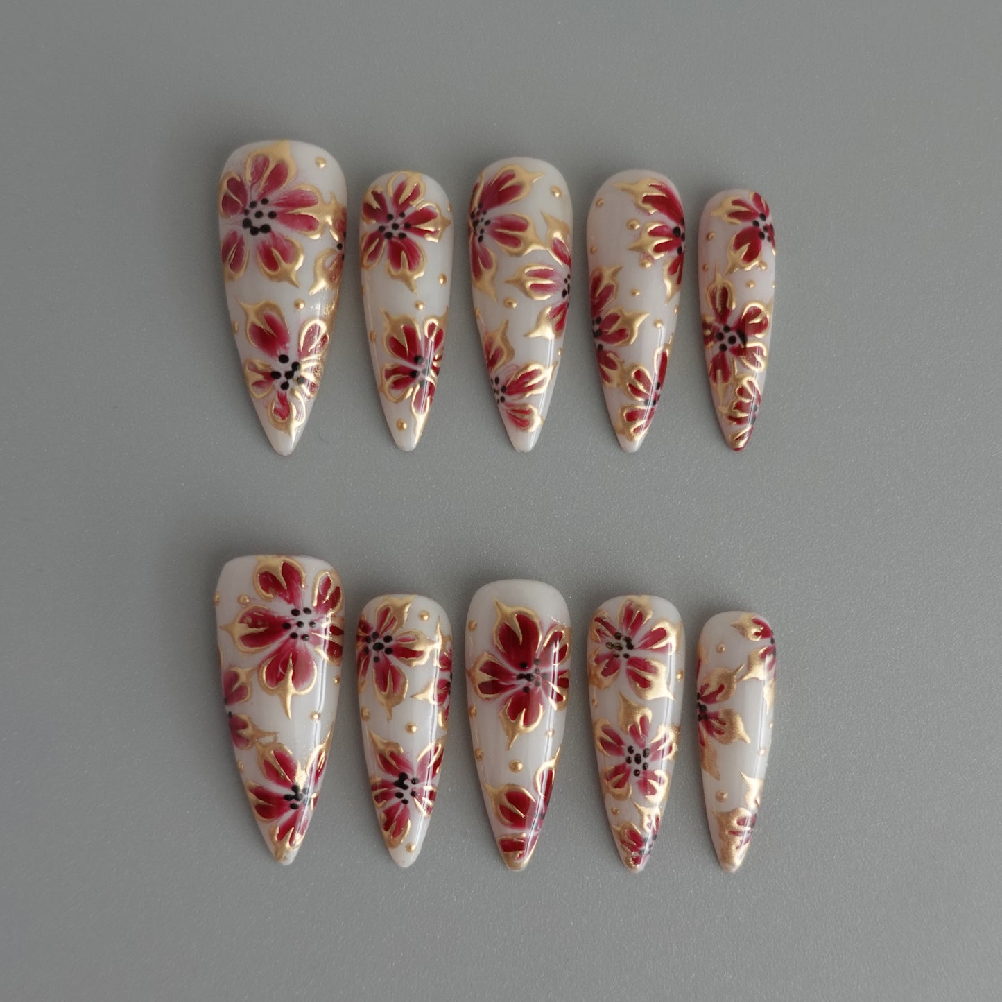 🌺 Crimson Petals  2510222