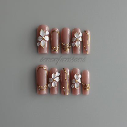 🤍 Ivory Bloom Elegance   2601302