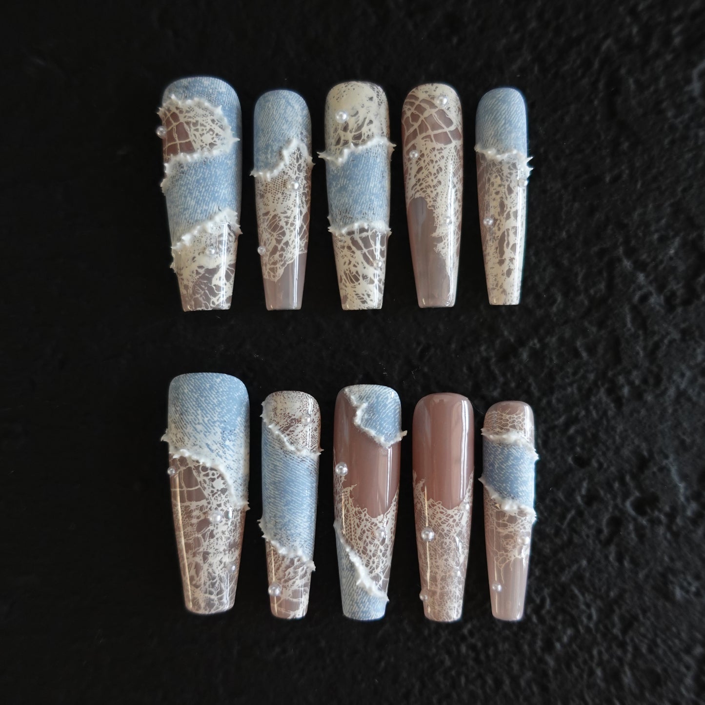 Denim Lace Daydream 2504111