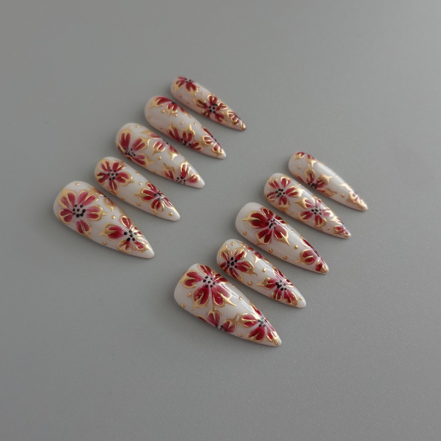 🌺 Crimson Petals  2510222