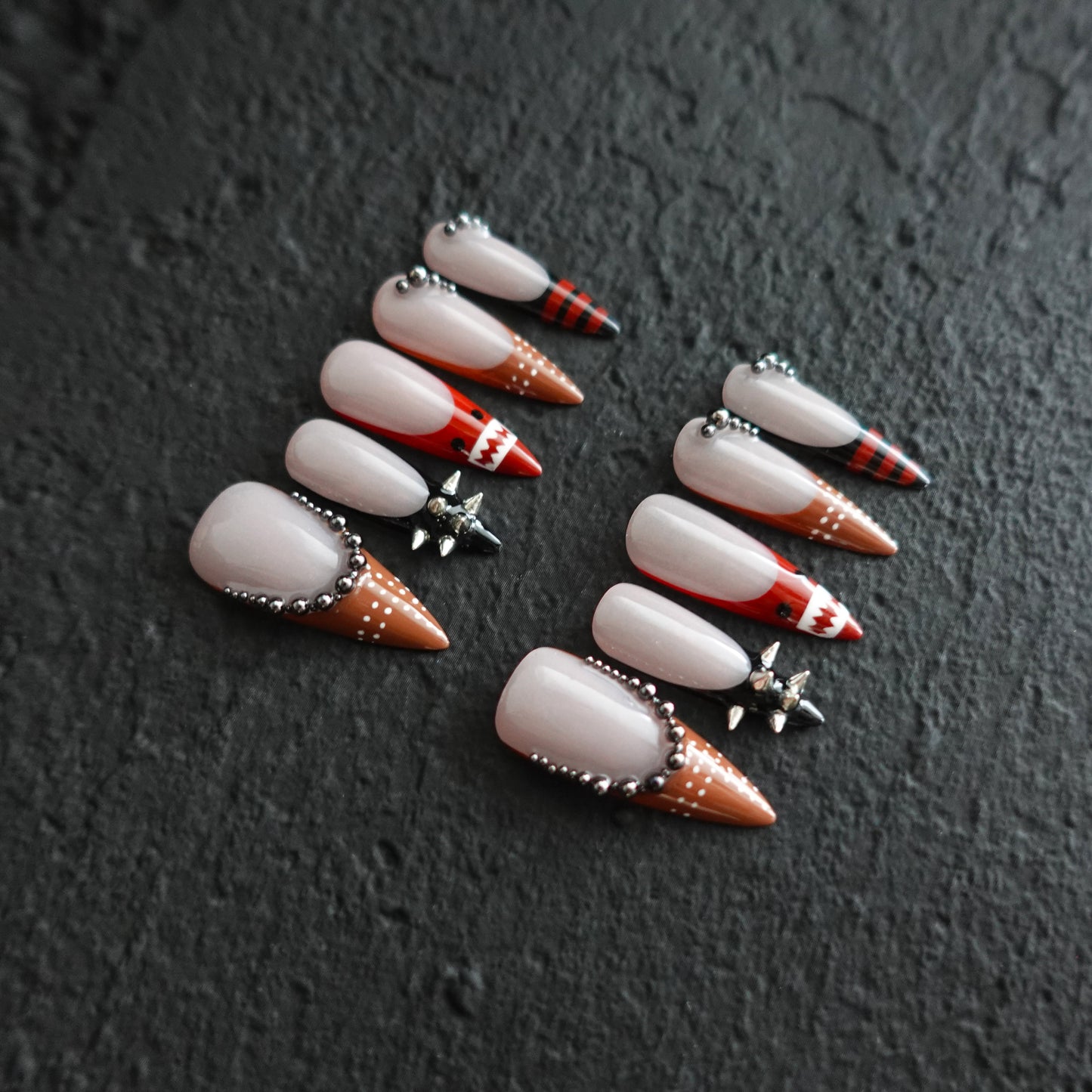 🌋 Raider Fangs  2509294