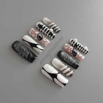 🖤 Midnight Reflex — 3D Vision Nails  2510231