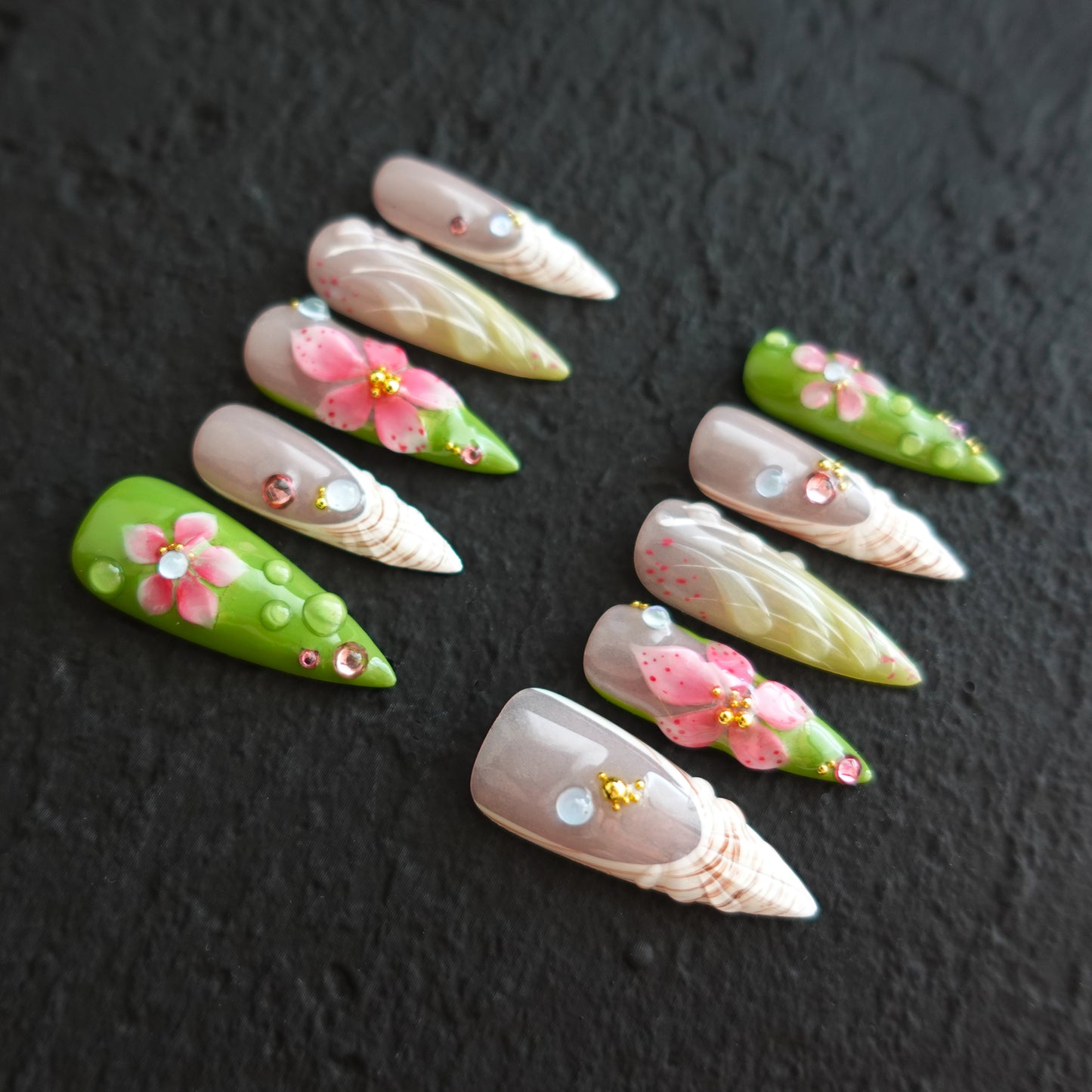 🌿 Sakura Meadow  2509286