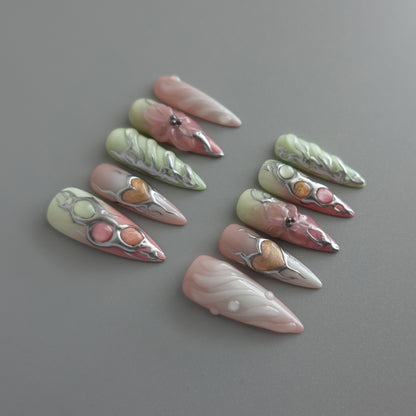 🌸 Molten Bloom  2510172