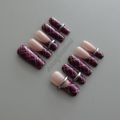 ✦ Velvet Tartan Muse  2602184