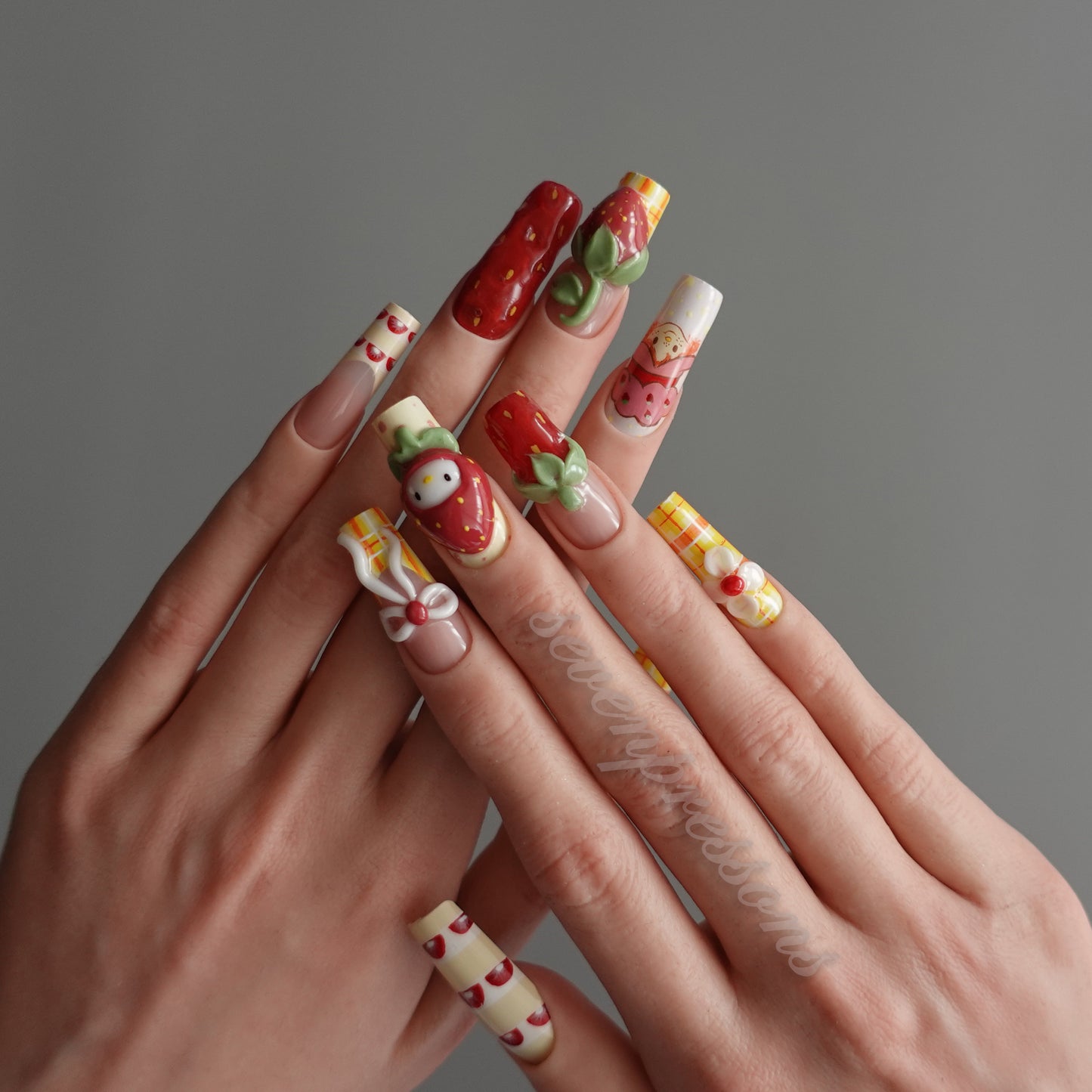 🍓 Strawberry Picnic Doll   2512240