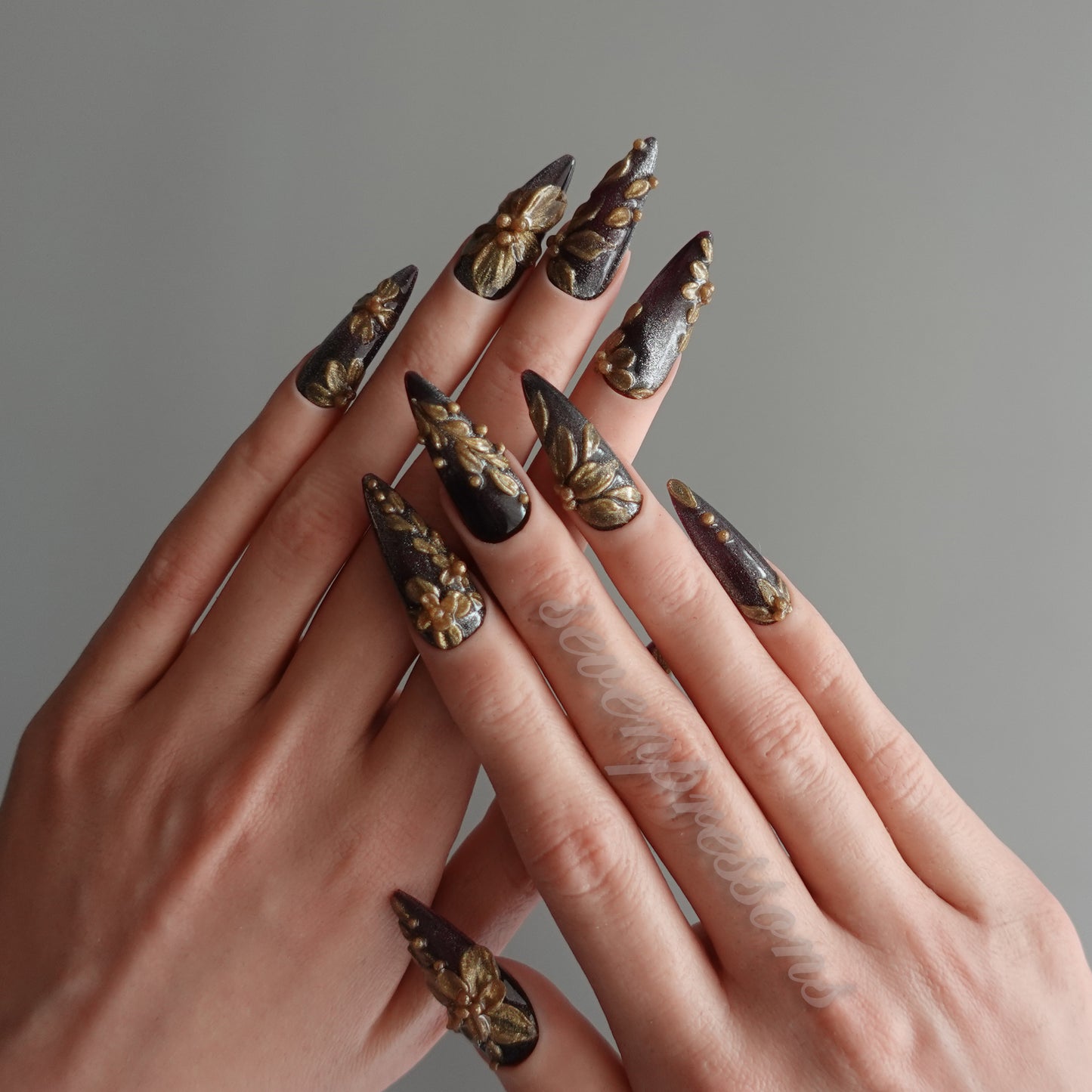 👑 金彩ノクターン・ブルーム  2512343