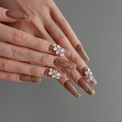 🤍 Ivory Bloom Elegance   2601302