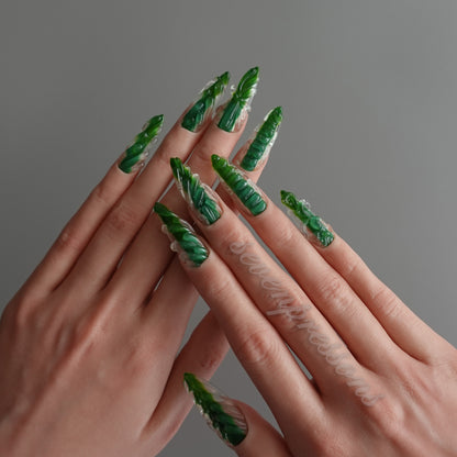 🌿 Verdant Glass Flow  2602267
