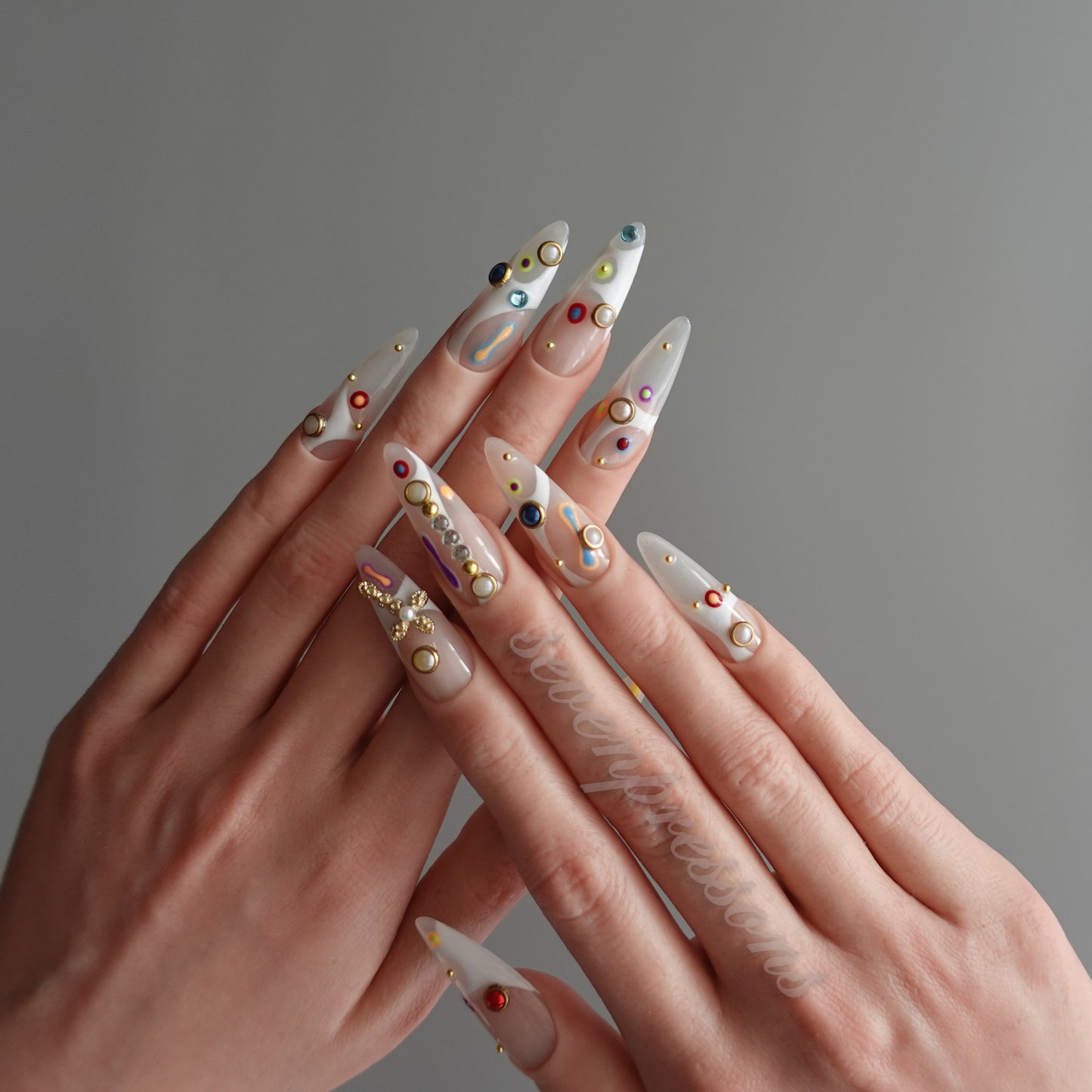 ✶ ヘイロー・オービット・レヴェリー  2512174