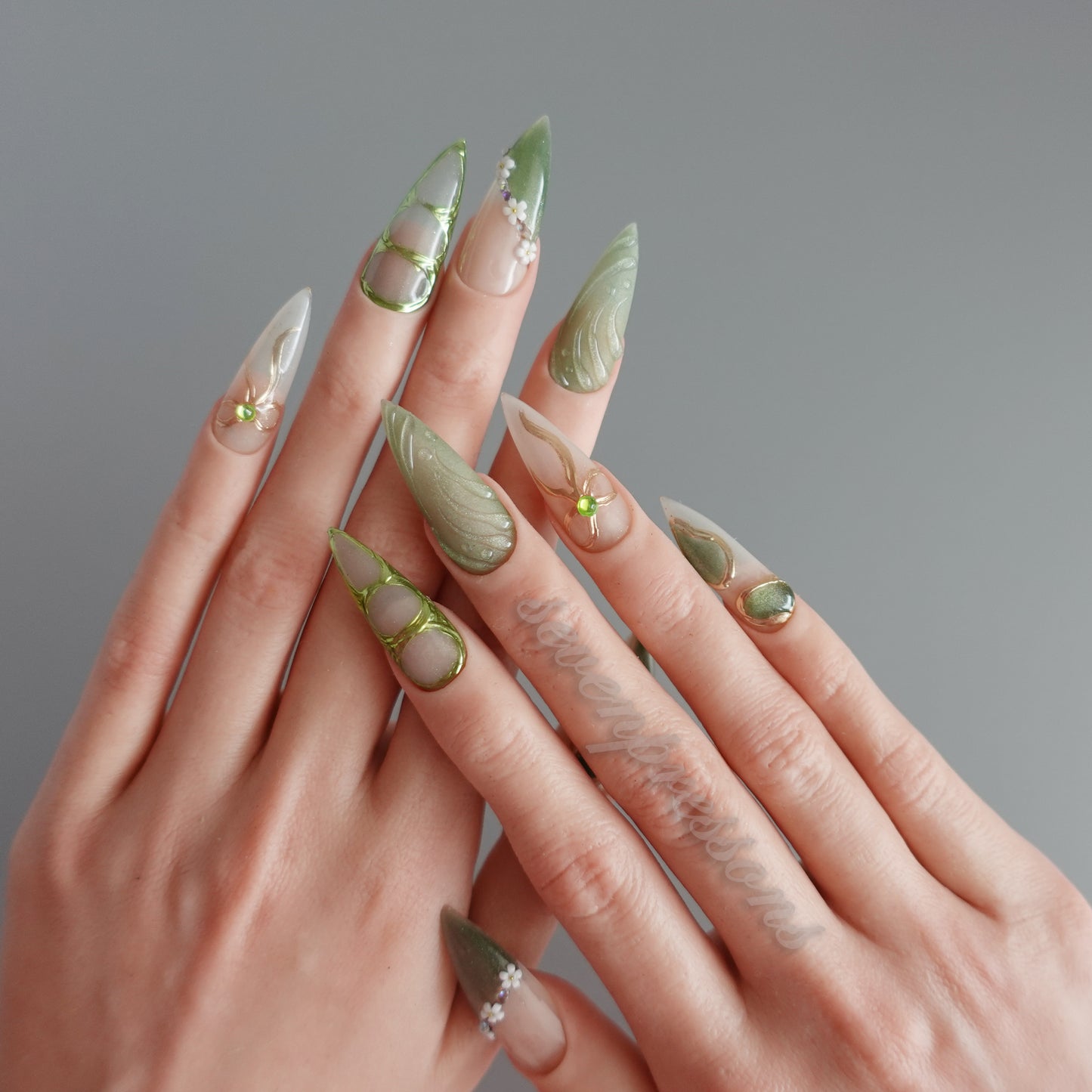 🪷  Whispering Grove  2510252