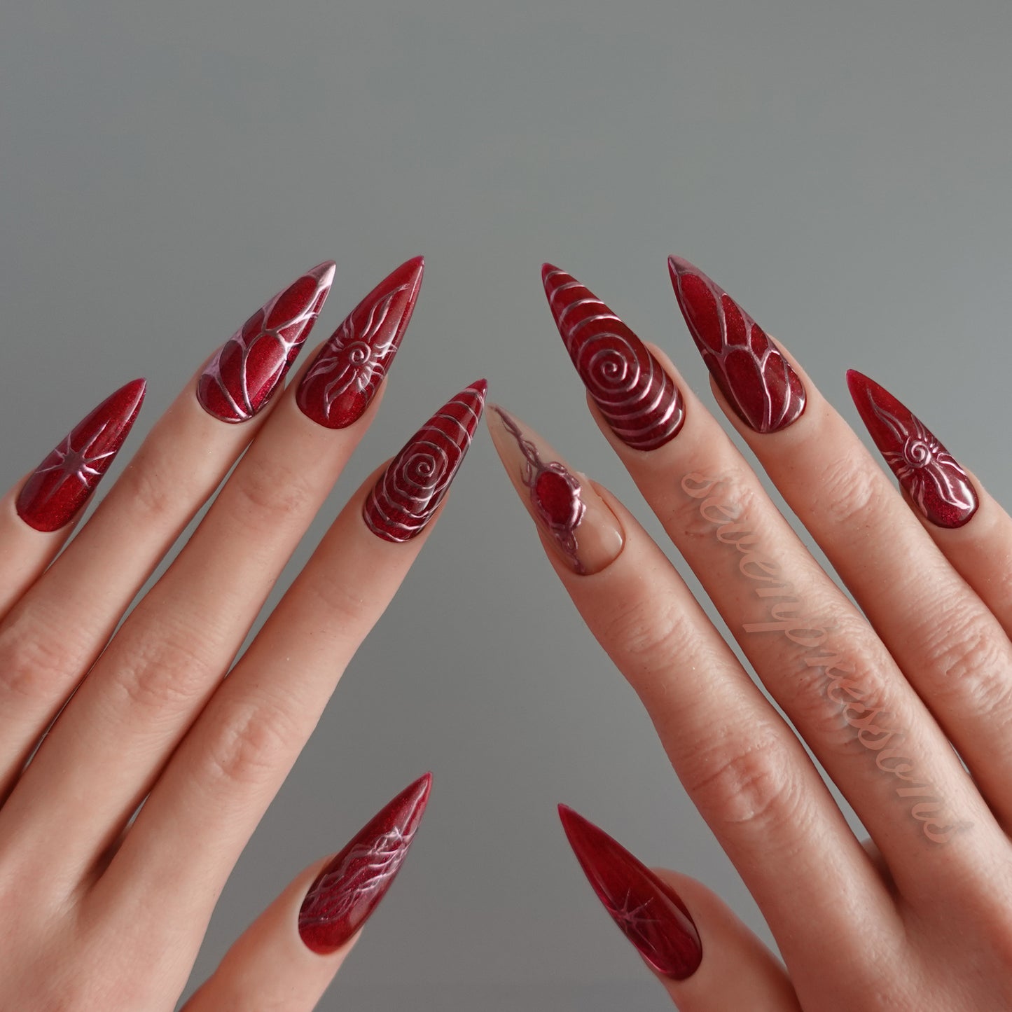 🕷️ Crimson Web  2510249