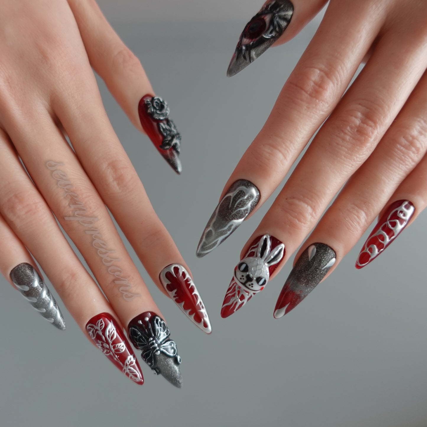 🖤 “Crimson Mirage”  2510227