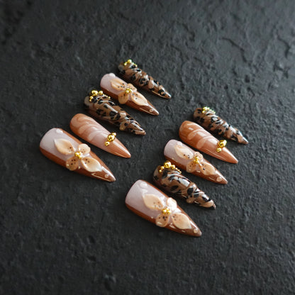 🐆 Desert Wildflower  2509283