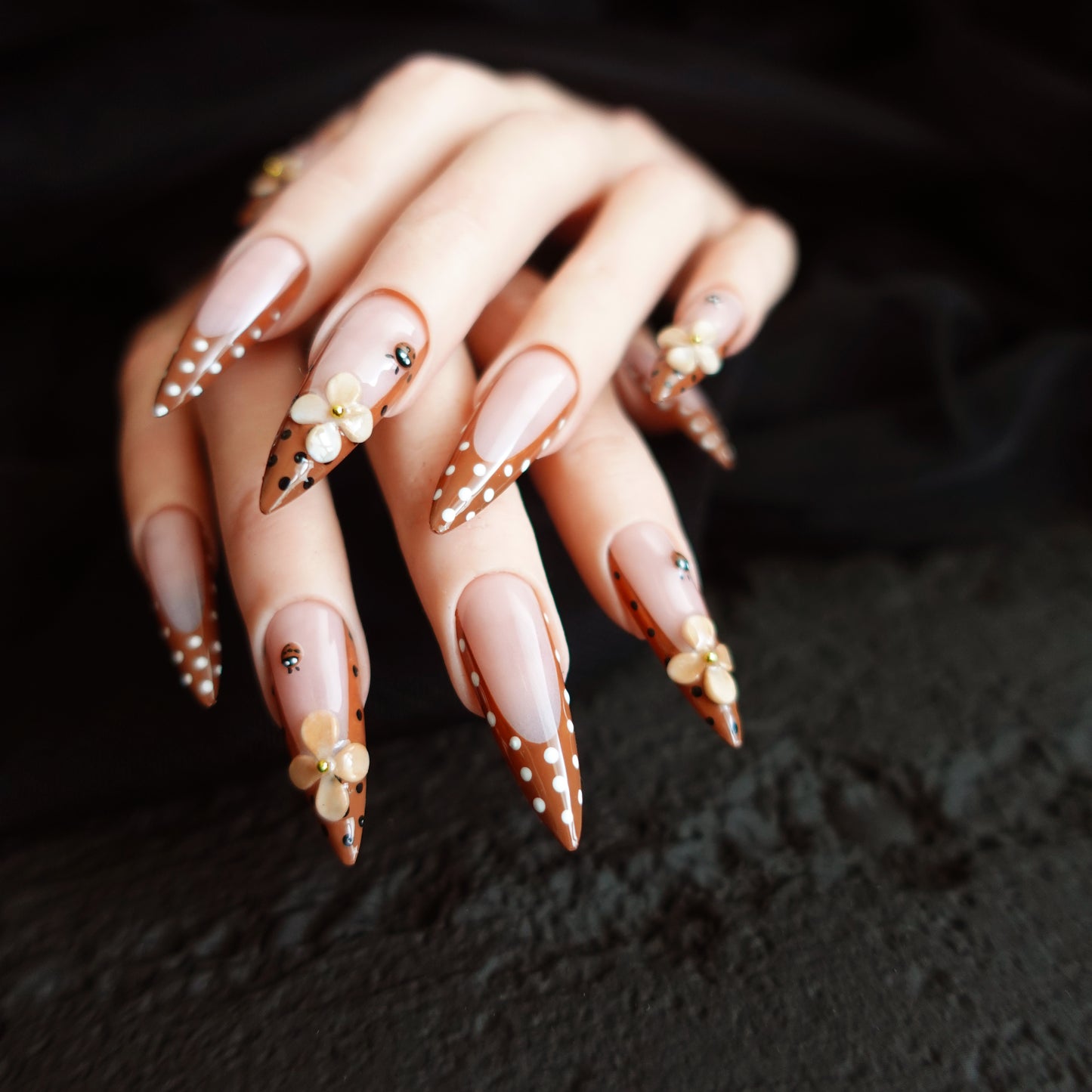 🌼 Polka Meadow  2509288