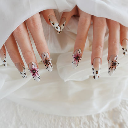 🐆🌸 Product Name: Wild Bloom 2505201