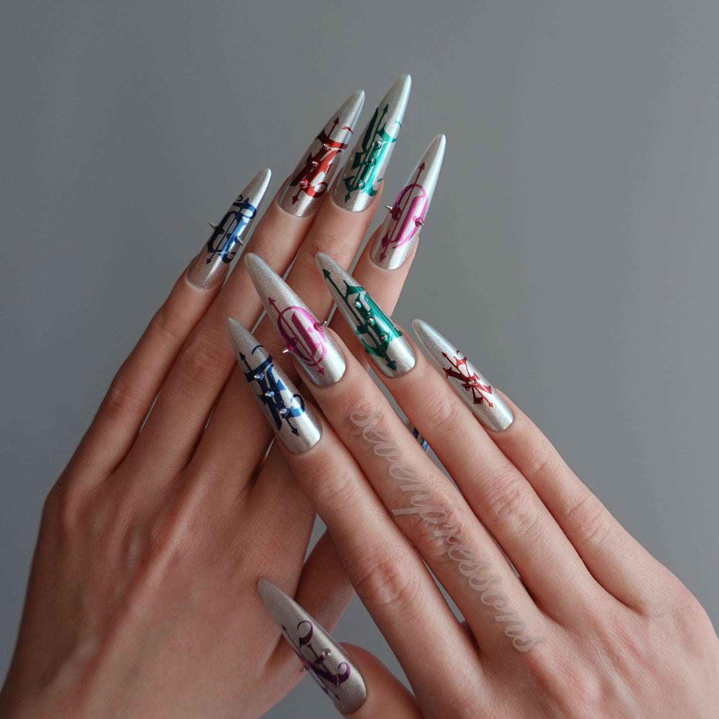 🎨 Gothic Graffiti  2509181