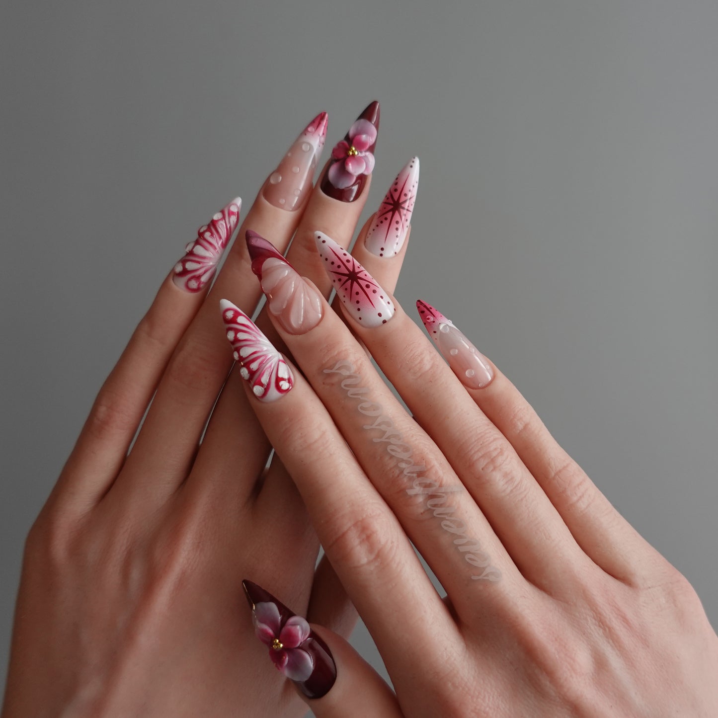 🌺 Crimson Petal Reverie  2512227