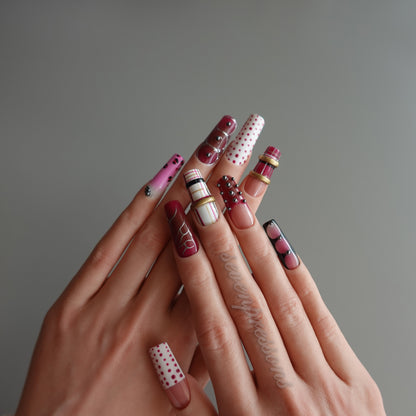 🍒 Berry Mosaic Muse   2511284