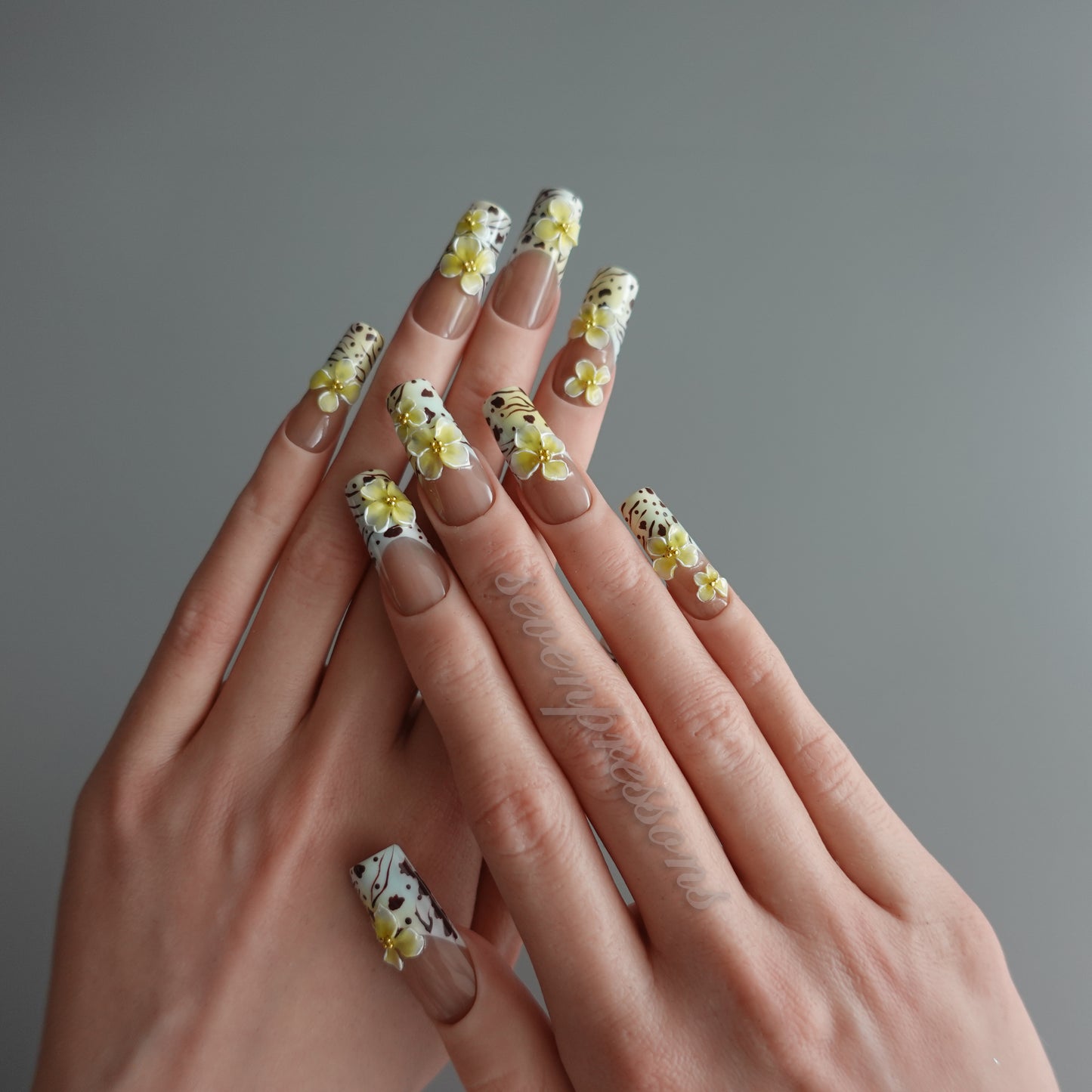 🌼 Blooming Dusk Garden 777  2511282