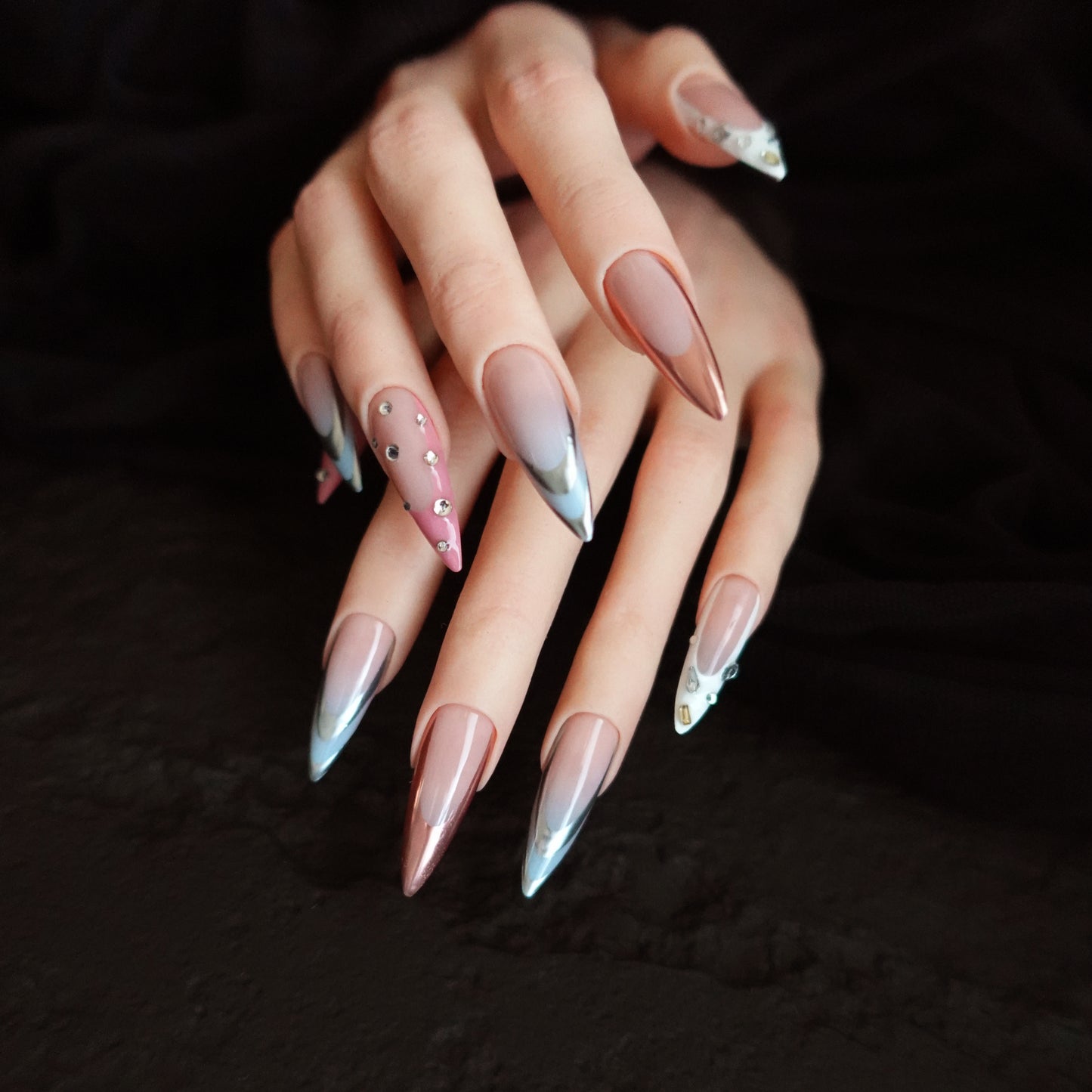 💎 Rosé Chrome Constellation  2509292