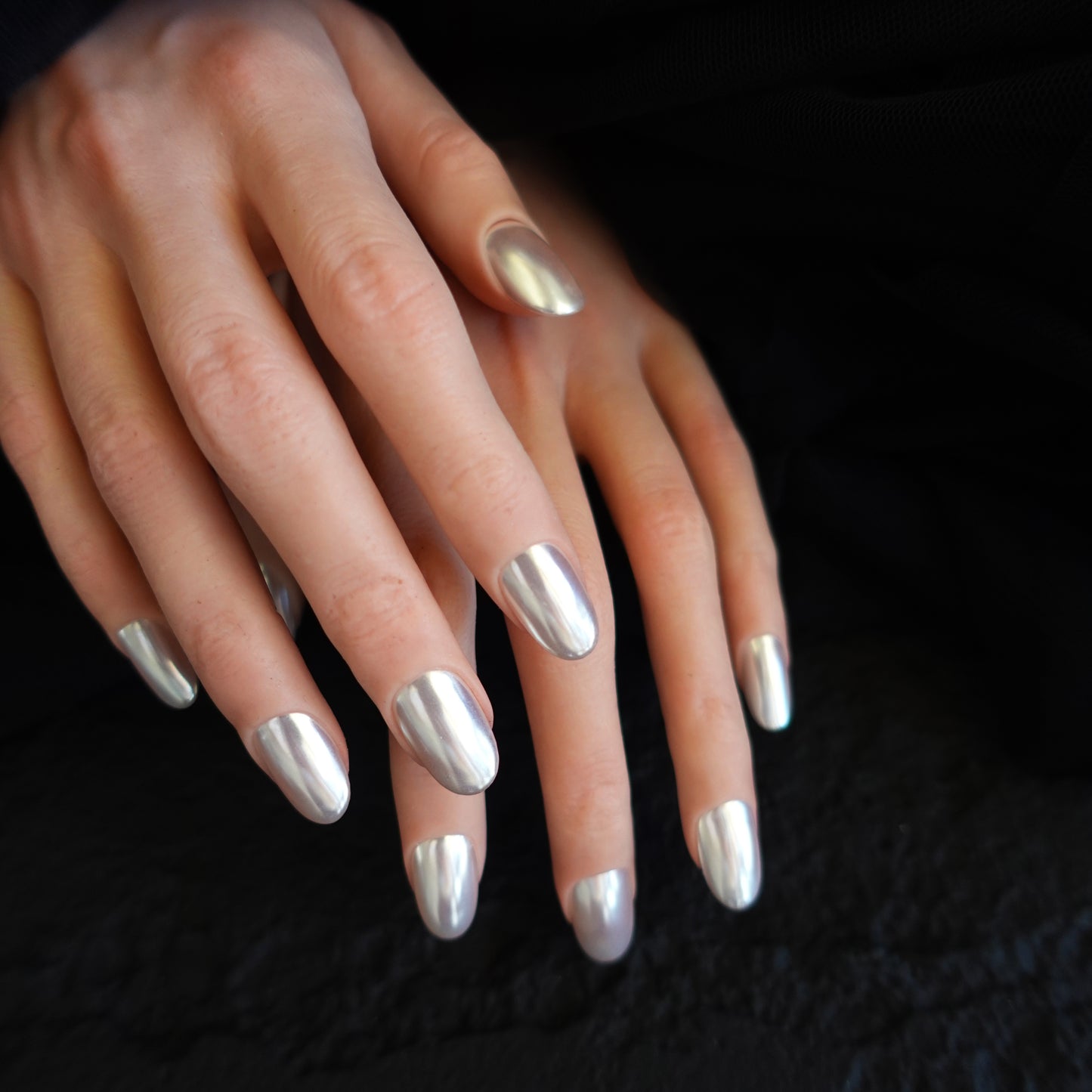 🖤  Lunar Veil  2507252