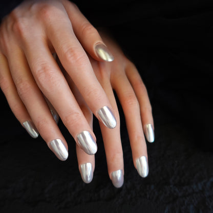 🖤  Lunar Veil  2507252