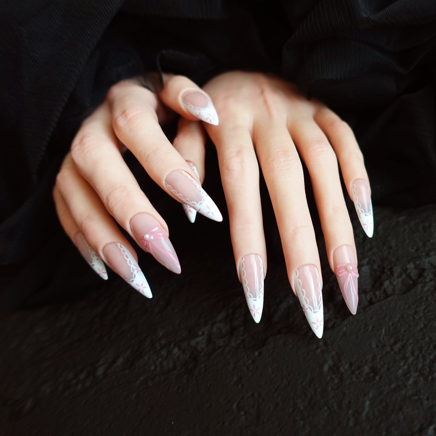 🎀 Coquette Lace  2509287