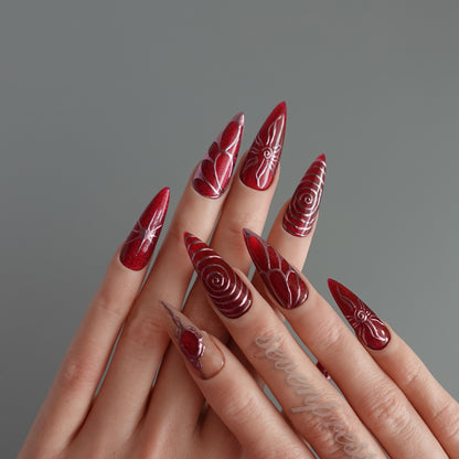 🕷️ Crimson Web  2510249