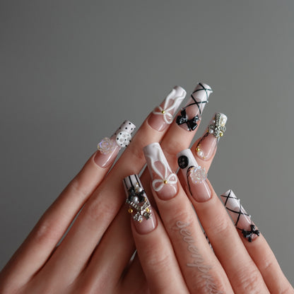 🎀 Midnight Dollhouse 2511288