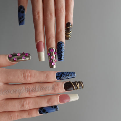 🖤 ミッドナイト・パンサー・リュクス  2512264