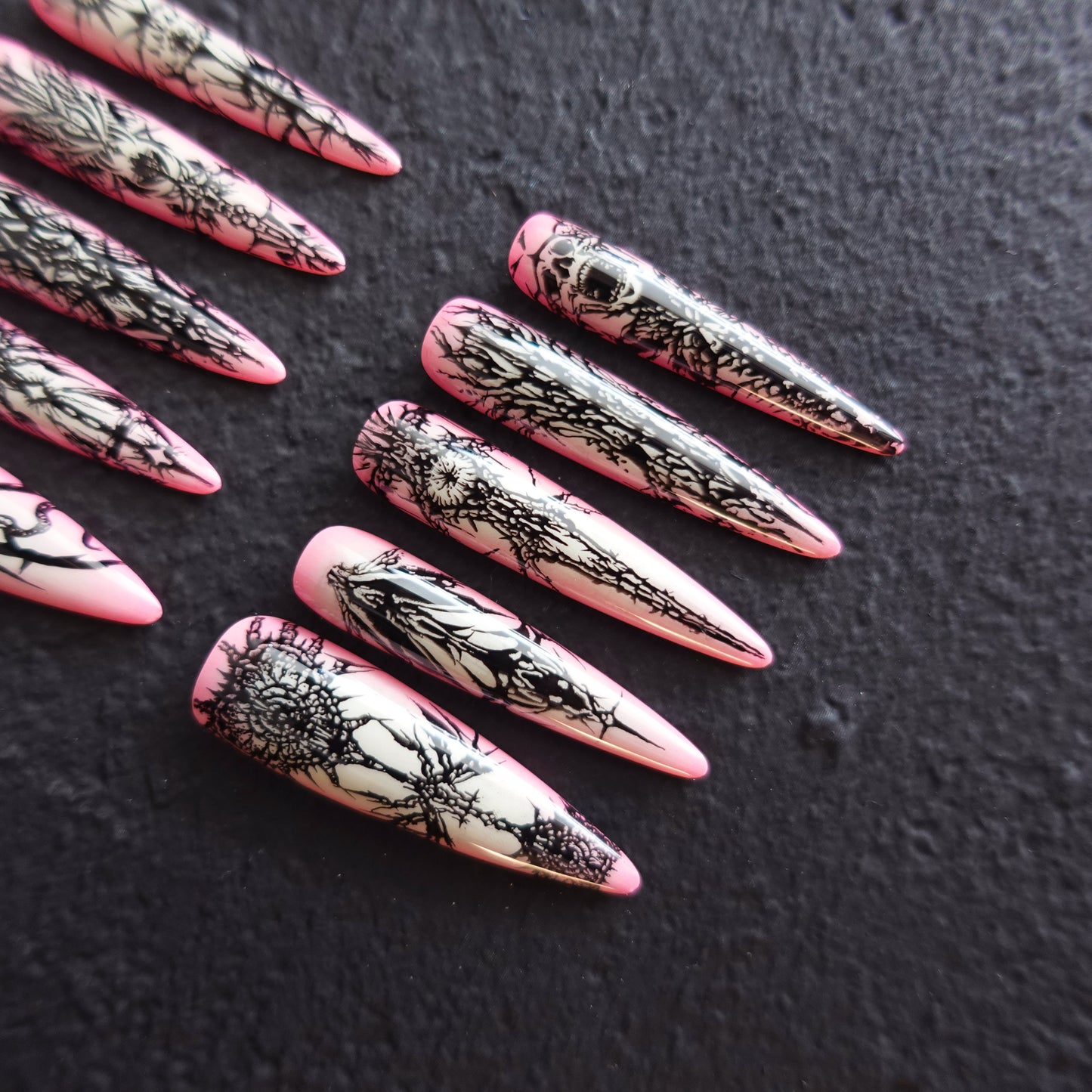 🖤 Venomous Lace  2509111