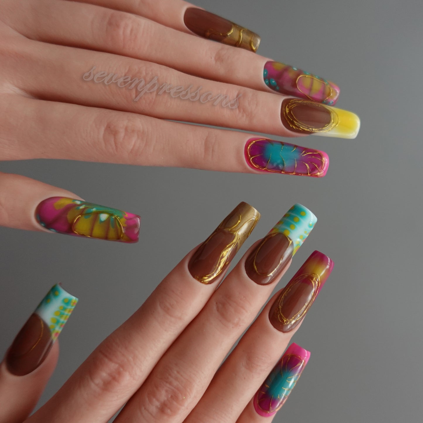 🌈 Chromatic Mirage   2512092