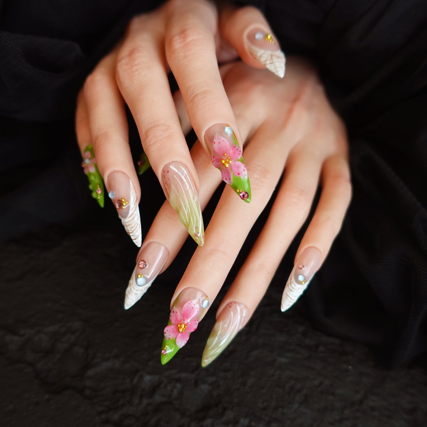 🌿 Sakura Meadow  2509286