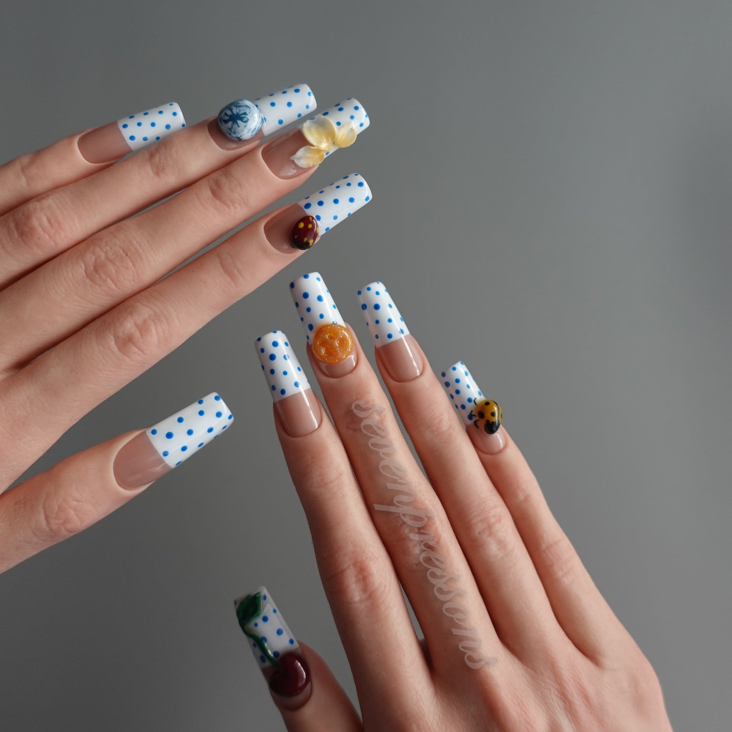 🫐 Polka Garden Muse  2512303