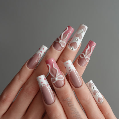 🎀 Ribboned Heart Serenade  2512096