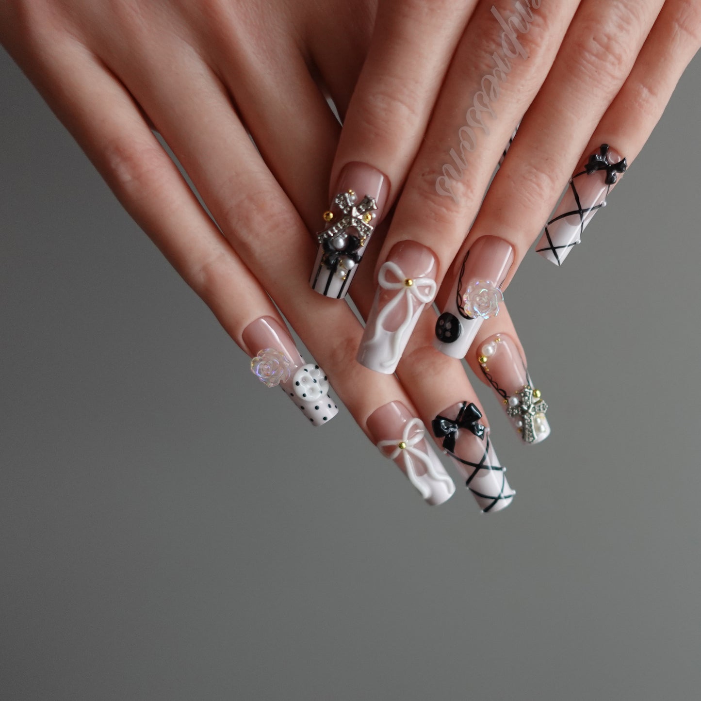 🎀 Midnight Dollhouse 2511288