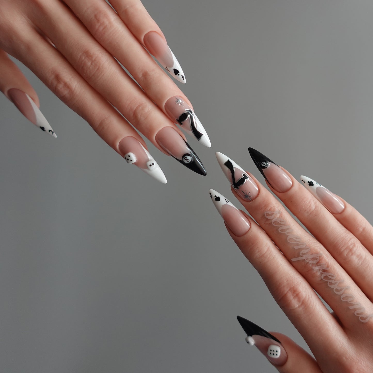 ♠ Dealer’s Fate  2512120