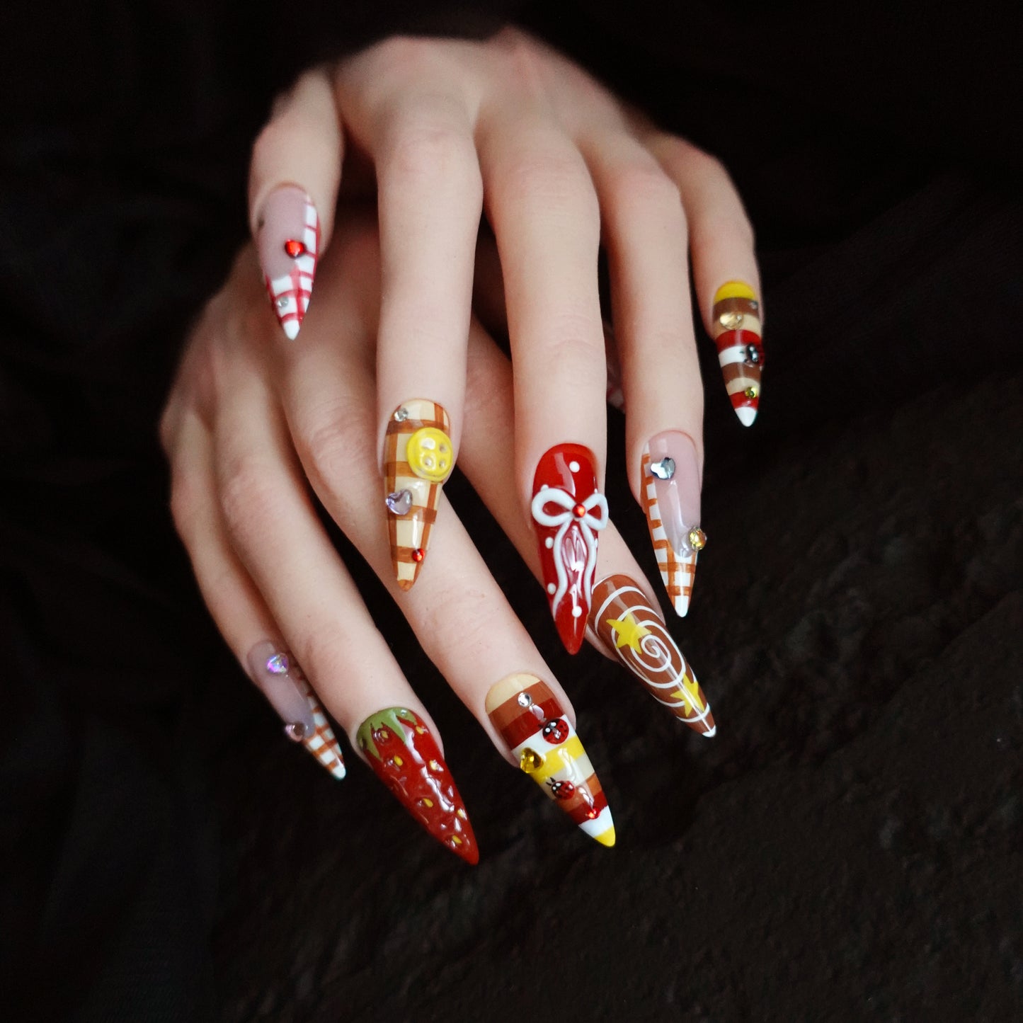 🍓 Picnic Parade  2509299