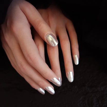 🖤  Lunar Veil  2507252