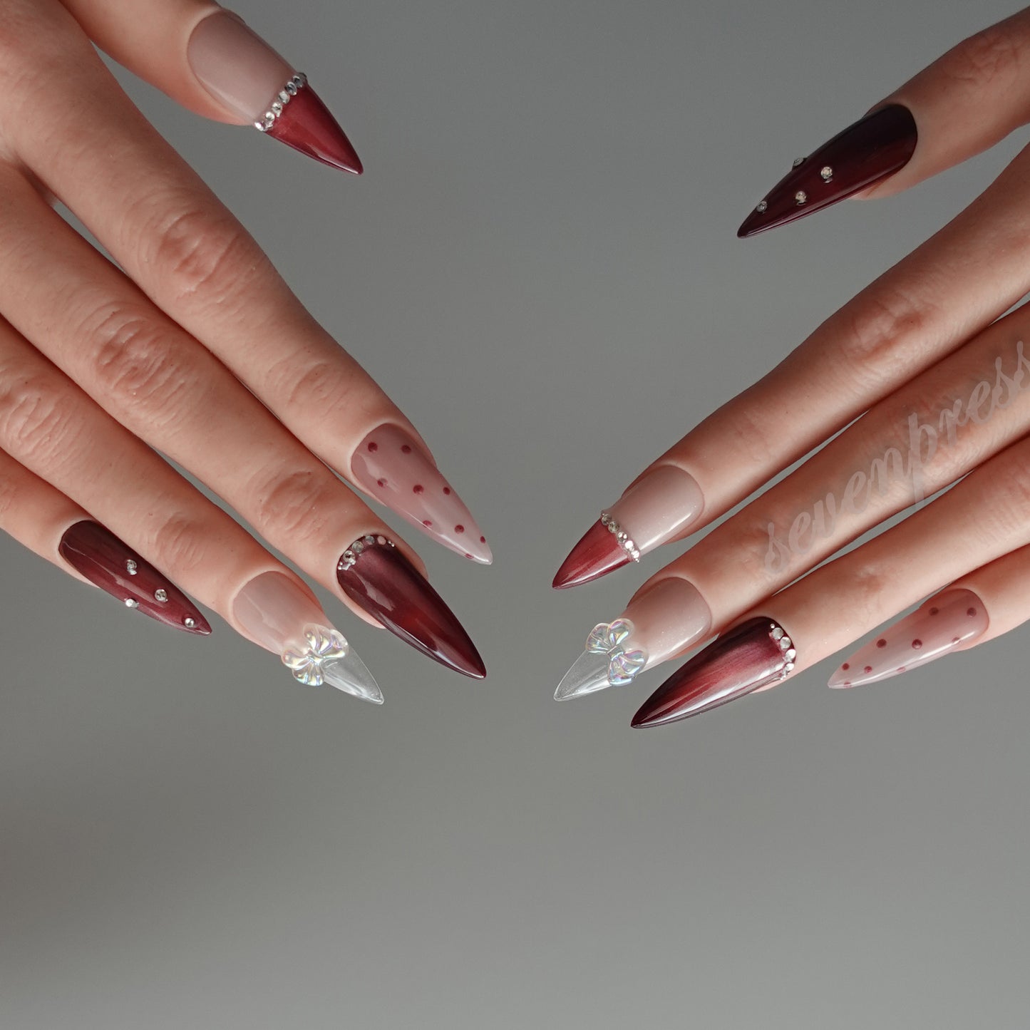 🎀 Crimson Rosé Reverie  2512155