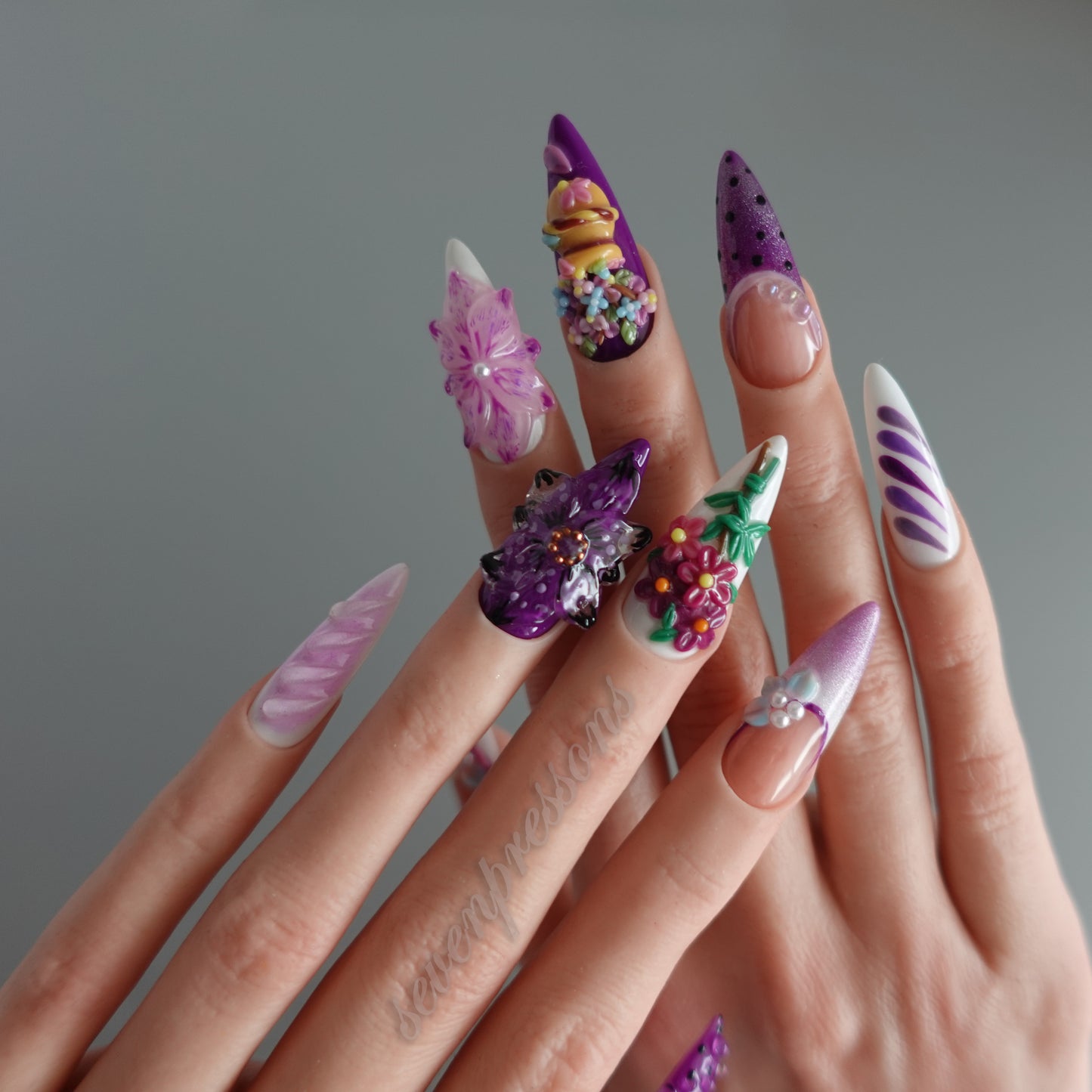 🌸 Enchanted Violet Garden  2510223